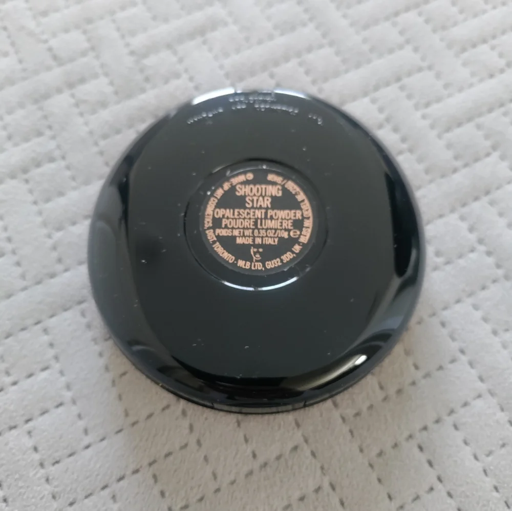 Mac Cosmetics Opalescent Powder "Shooting Star✨" Limited Edition Highlighter - Picture 2 of 3